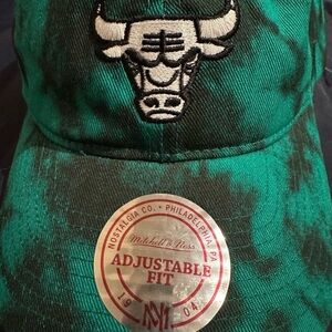 Mitchell & Ness Green Bulls Hat